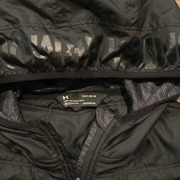 Under Armour Jacket - Picture 3 of 5